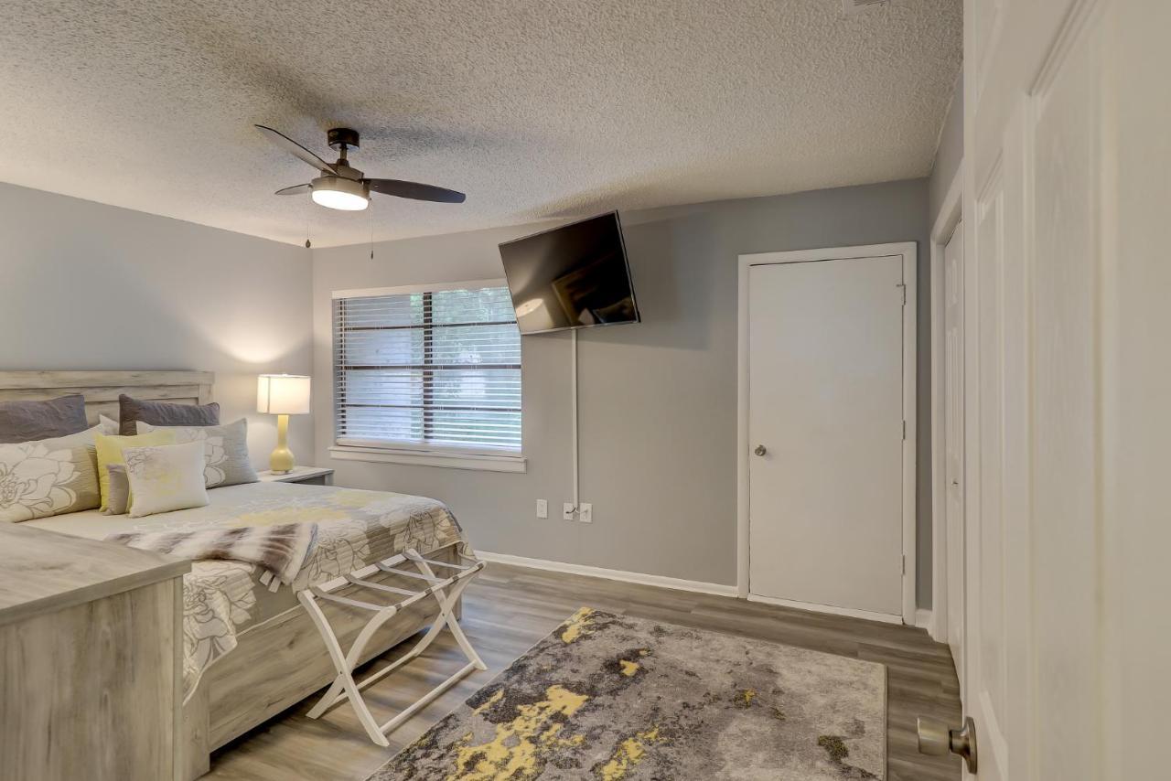 #111 Elaborate Condo Ideal Location 2Brm/2 Parking Hilton Head Island Bagian luar foto